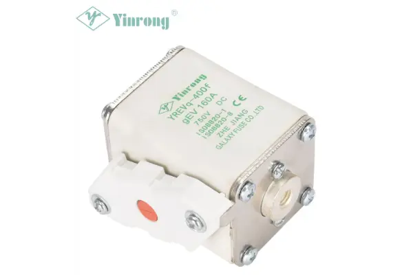 เหตุใดฟิวส์ยานยนต์ EV และ EVSE ขนาด 750V 400A YREVq-400f จึงจำเป็นสำหรับการป้องกัน EV ไฟฟ้าแรงสูงที่เชื่อถือได้